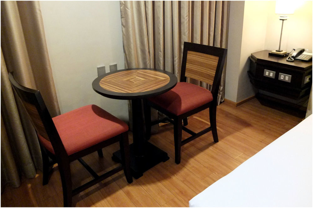 Soleste Suites Кесон Сити Екстериор снимка